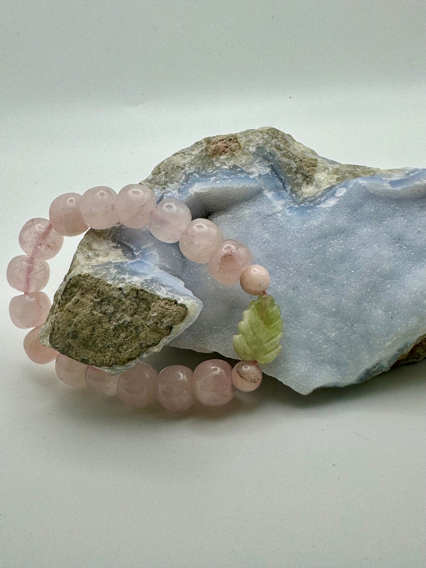 Light Pink Bead w Green Lead